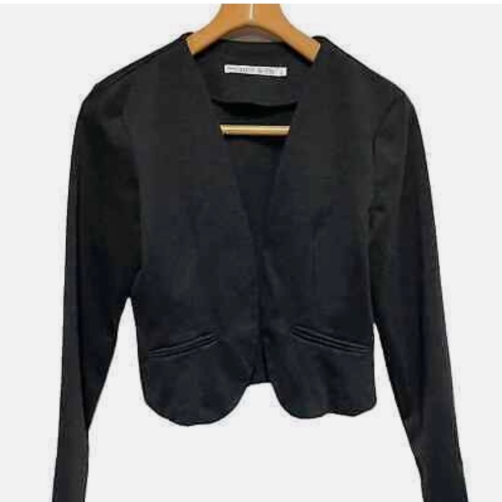 Mosaic & Co | Black Open Blazer